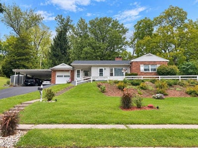 /international/us/301-reynolds-avenue-huntingdon-pa-110110295742/