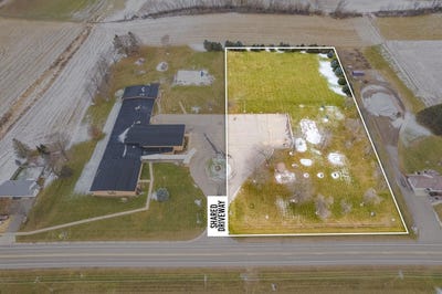 /international/us/3-5-acres-highway-23-loganville-wi-110098062524/
