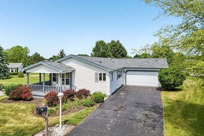 /international/us/335-belmont-court-grayslake-il-110119297186/