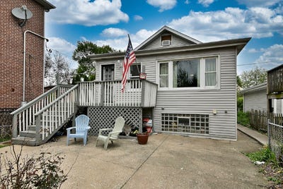 /international/us/4439-n-newland-avenue-harwood-heights-il-110109916094/