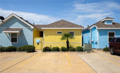 /international/us/2212-state-highway-361-port-aransas-tx-110107752649/