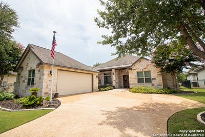 /international/us/30019-cibolo-trace-fair-oaks-ranch-tx-110098590973/