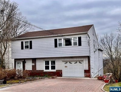 /international/us/661-clinton-place-ridgefield-nj-110106668526/