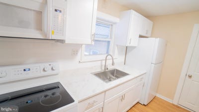 /international/us/1301-s-18th-street-harrisburg-pa-110105193526/