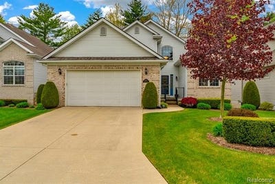 /international/us/3107-aberdeen-court-port-huron-twp-al-110108304954/