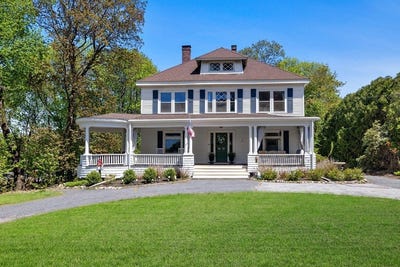 /international/us/10-latisquama-rd-southborough-ma-110107797712/