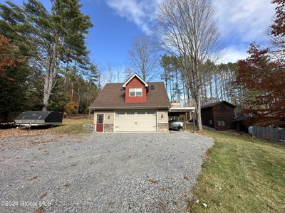 /international/us/l100-pine-crest-priv-road-edinburg-ny-110095504671/