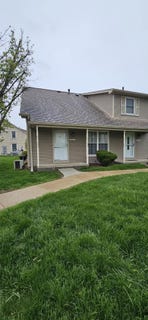 /international/us/20016-village-green-court-brownstown-mi-110120550051/