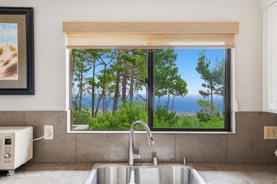 /international/us/70-forest-ridge-rd-1-monterey-ca-110108298150/