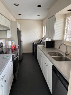 /international/us/4040-san-felipe-houston-tx-110107465043/