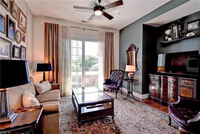 /international/us/5215-center-street-williamsburg-va-110120058921/
