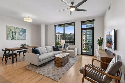 /international/us/1240-s-2nd-street-minneapolis-mn-110108449906/