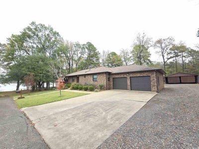 /international/us/112-lake-shore-russellville-ar-110095755172/