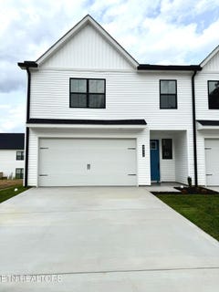 /international/us/8846-chapman-trace-way-knoxville-tn-110099866366/