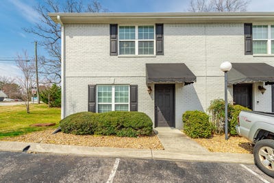/international/us/1101-maple-tree-lane-chattanooga-tn-110105412036/