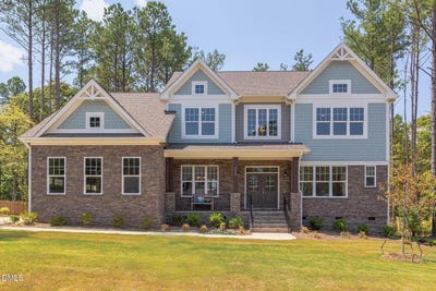 /international/us/700-oak-ridge-drive-cary-nc-110120690175/