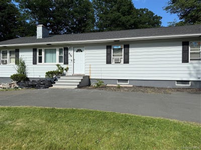 /international/us/434-nashopa-road-bloomingburg-ny-110108573480/