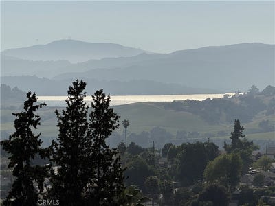 /international/us/11146-n-ventura-ojai-ca-110106478364/