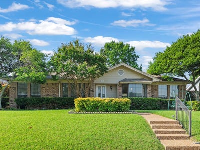 /international/us/8181-edgewater-drive-frisco-tx-110108587955/