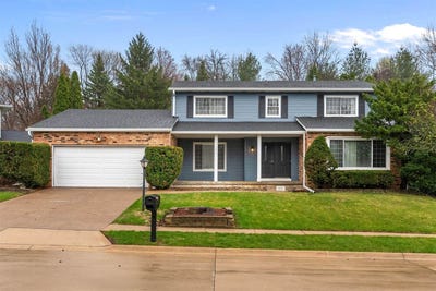 /international/us/1321-terrace-park-drive-bettendorf-ia-110107997383/
