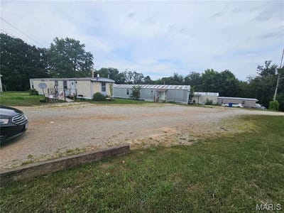 /international/us/568-572-highway-y-st-robert-mo-110109546607/