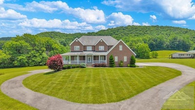 /international/us/4198-hinton-road-athens-wv-110109120520/