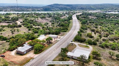 /international/us/10431-hwy-29-burnet-tx-110107081778/