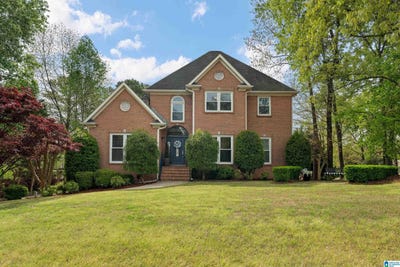 /international/us/2001-highlands-drive-hoover-al-110107150898/