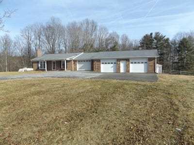 /international/us/3628-sylvatus-hwy-hillsville-va-110104553438/