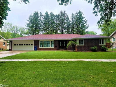 /international/us/1213-e-state-street-algona-ia-110099634841/