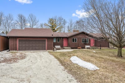 /international/us/n5632-state-rd-42-kewaunee-wi-110107160979/