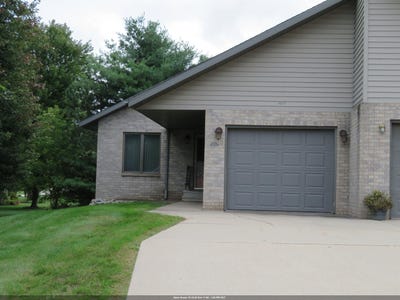 /international/us/1617-spruce-court-shawano-wi-110120020702/