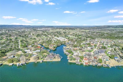 /international/us/2403-cherry-lane-kingsland-tx-110105757232/