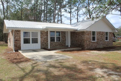 /international/us/160-sue-lane-defuniak-springs-fl-110098319515/