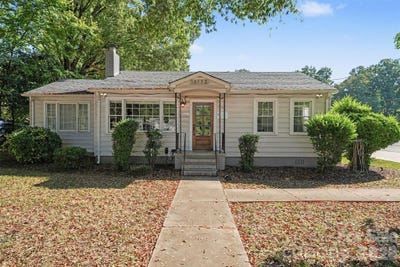 /international/us/16112-old-statesville-road-huntersville-nc-110120488290/