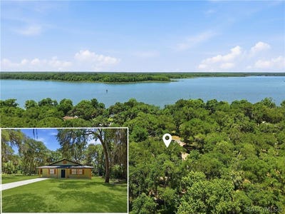 /international/us/9900-w-riverwood-drive-crystal-river-fl-110108267727/