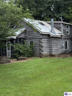 /international/us/10202-s-highway-259-mcdaniels-ky-110100591779/