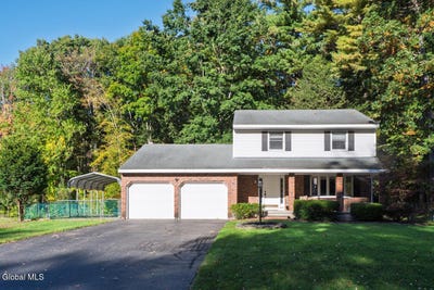 /international/us/3045-williamsburg-drive-schenectady-ny-110120424179/