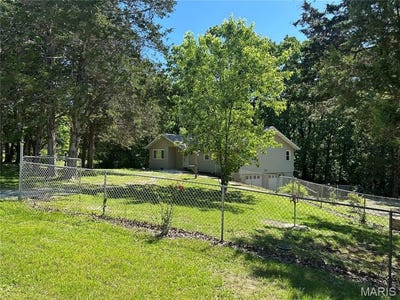 /international/us/7171-rosemary-lane-cedar-hill-mo-110107959776/