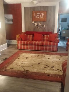 /international/us/105-morgan-street-athens-wv-110106503890/