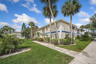 /international/us/1507-se-royal-green-circle-port-st-lucie-fl-110108349120/