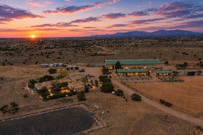 /international/us/277-spur-ranch-road-lamy-nm-110109981106/