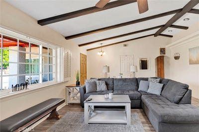 /international/us/14185-cuyamaca-road-apple-valley-ca-110108964740/