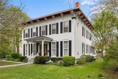 /international/us/70-cayuga-street-seneca-falls-ny-110107778868/