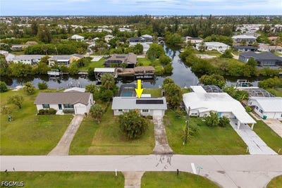 /international/us/3601-wisteria-place-punta-gorda-fl-110108383991/