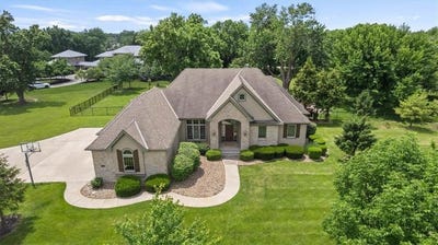/international/us/18840-travis-lane-stilwell-ks-110108387406/