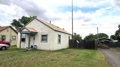 /international/us/210-n-11th-ave-fairview-ok-110108293227/