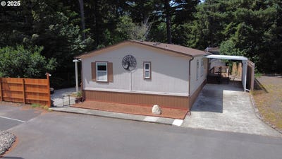 /international/us/540-shorepines-ct-coos-bay-or-110101475795/