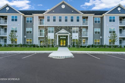 /international/us/750-lighthouse-drive-barnegat-nj-110105278090/