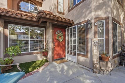 /international/us/24-vista-sierra-rancho-santa-margarita-ca-110107727540/